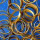 Imagen para el artículo titulado Descubren en una tumba rumana un alucinante tesoro antiguo de anillos de oro